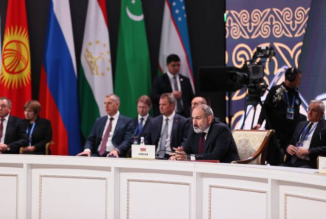 Paşinyan BDT toplantısında Azerbaycan'ı eleştirdi